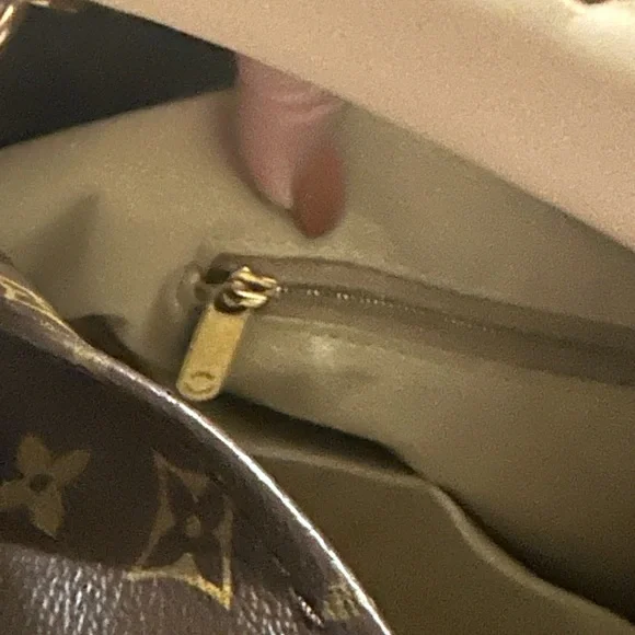 Louis Vuitton Artsy - Picture 8 of 16